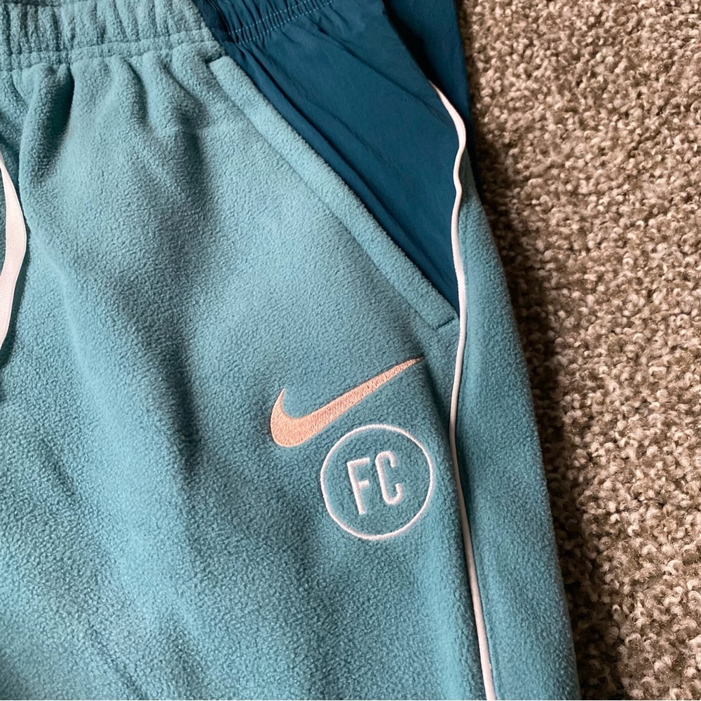 Nike FC Football Fleece Midlayer Training Pants Sportswear - Picture 2 of 11